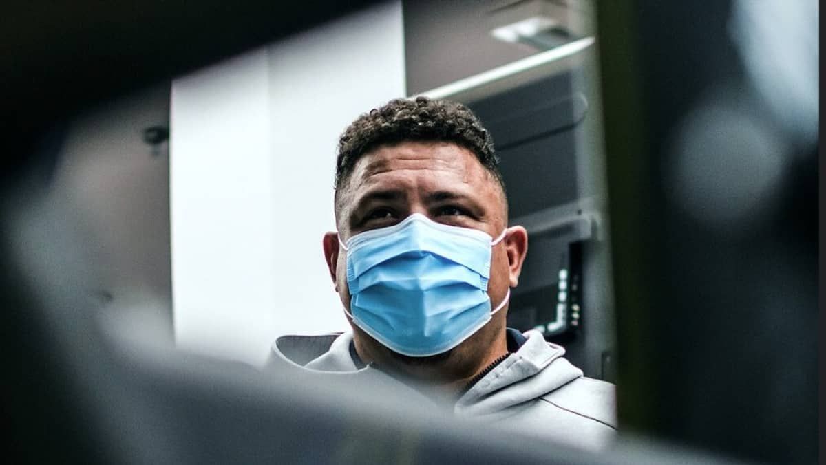 Ronaldo reclama e eu estou com ele! 