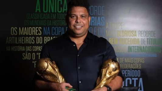 Ronaldo fez discurso emocionado como homenagem a Pelé
