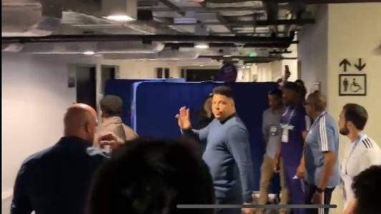 Ronaldo não teve contato com torcedores em sua chegada