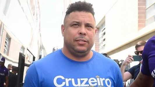 Ronaldo, segundo Andrés Sanchez, está chateado com as críticas no Cruzeiro