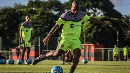 Ronaldo, volante do Sport, está confirmado na equipe titular diante do CRB