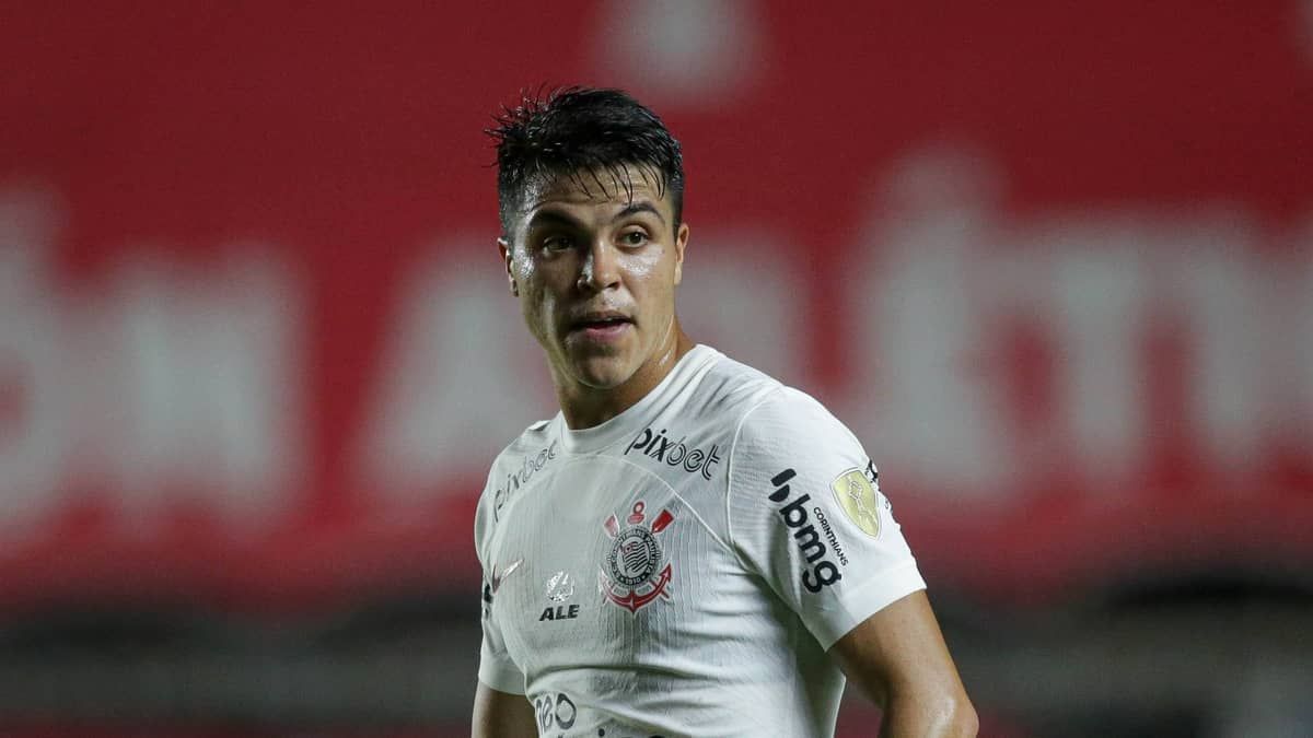 Corinthians x Fluminense: veja escalações do jogo pelo Brasileirão