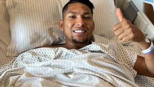Rony comemora sucesso em cirurgia e pede título do Palmeiras