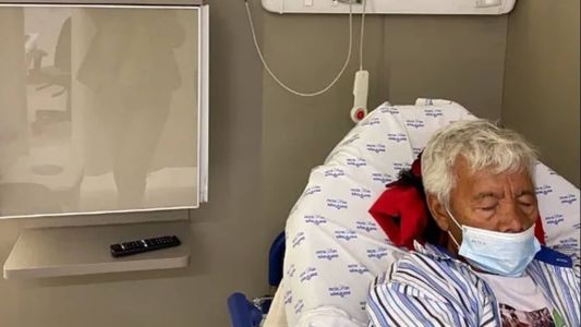 Roque foi internado nesta semana após desmaiar em casa