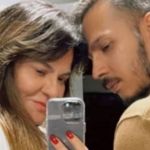 Mãe de Isis Valverde faz desabafo após assumir namorado 24 anos mais novo: 'senso moral ridículo'