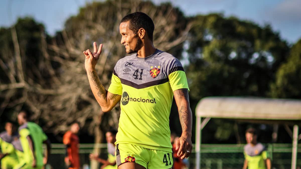 Rosales, do Sport, volta à Seleção da Venezuela para jogos das Eliminatórias 