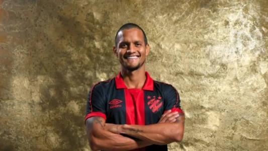Rosales, novo lateral do Sport