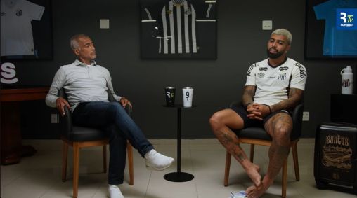 Romário em entrevista com Gabigol para a Romário TV