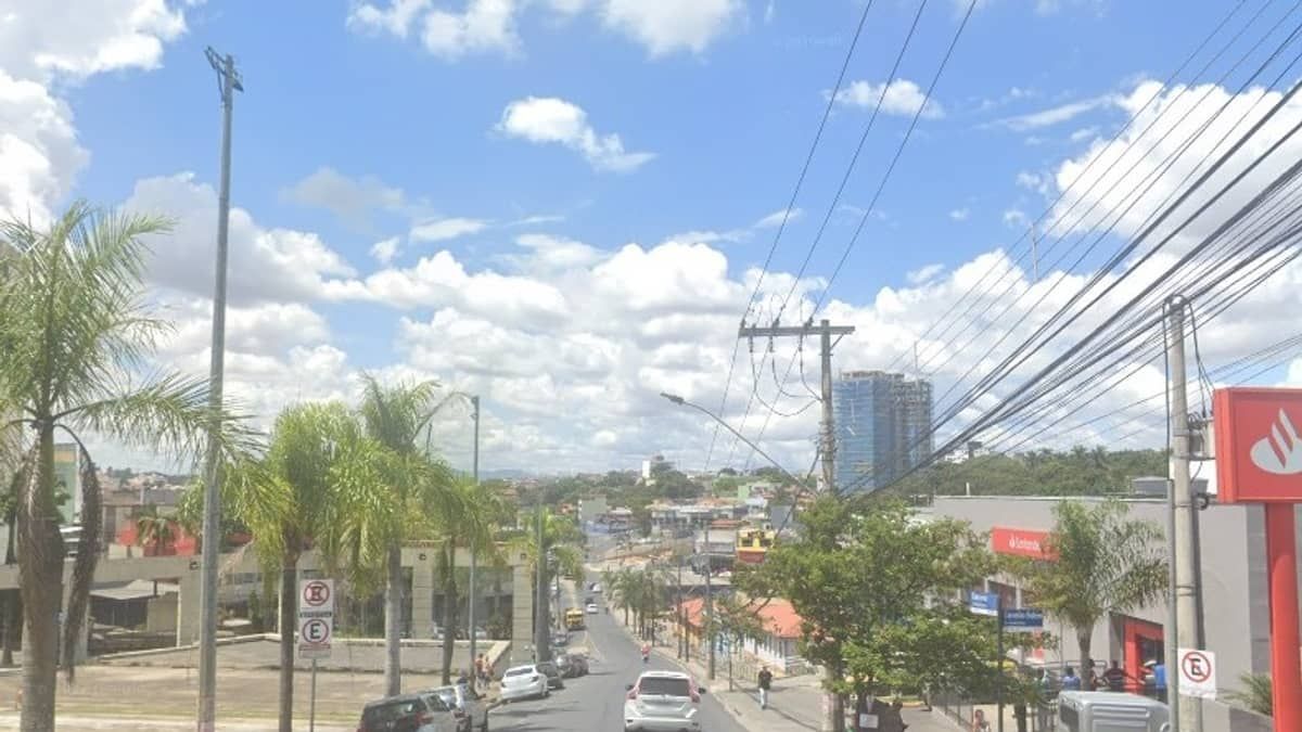 Adolescente com réplica de arma é agredido ao tentar roubar homem em Contagem 