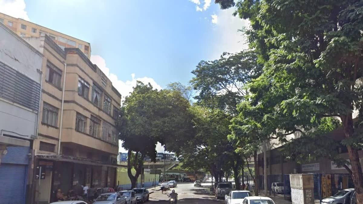 Quatro pessoas são presas por tráfico de drogas no Centro de BH; suspeitos tentaram subornar policiais 