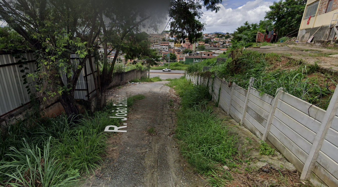 Homem é morto a golpes de blocos de concreto em BH