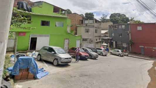 Foto mostra rua Manoel Góes, no morro das Pedras, em Belo Horizonte