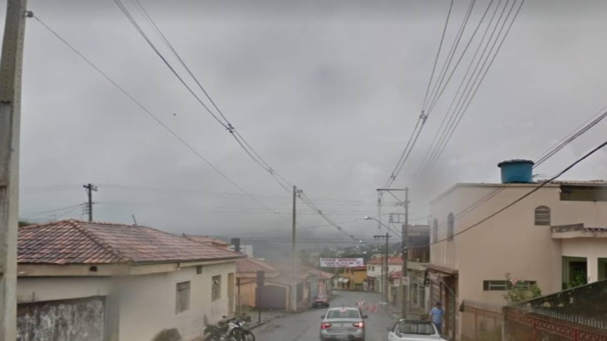 Tentativa de chacina termina com cinco jovens baleados e um morto em bar de  Itaguara, em Minas 