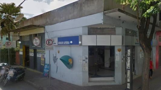 Rua Prefeito Sebastião Fernandes, no Centro da cidade