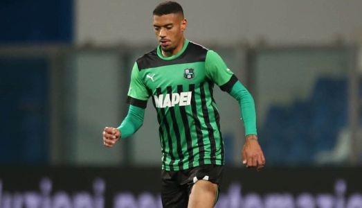 Ruan, provável novo reforço do Atlético, em ação pelo Sassuolo
