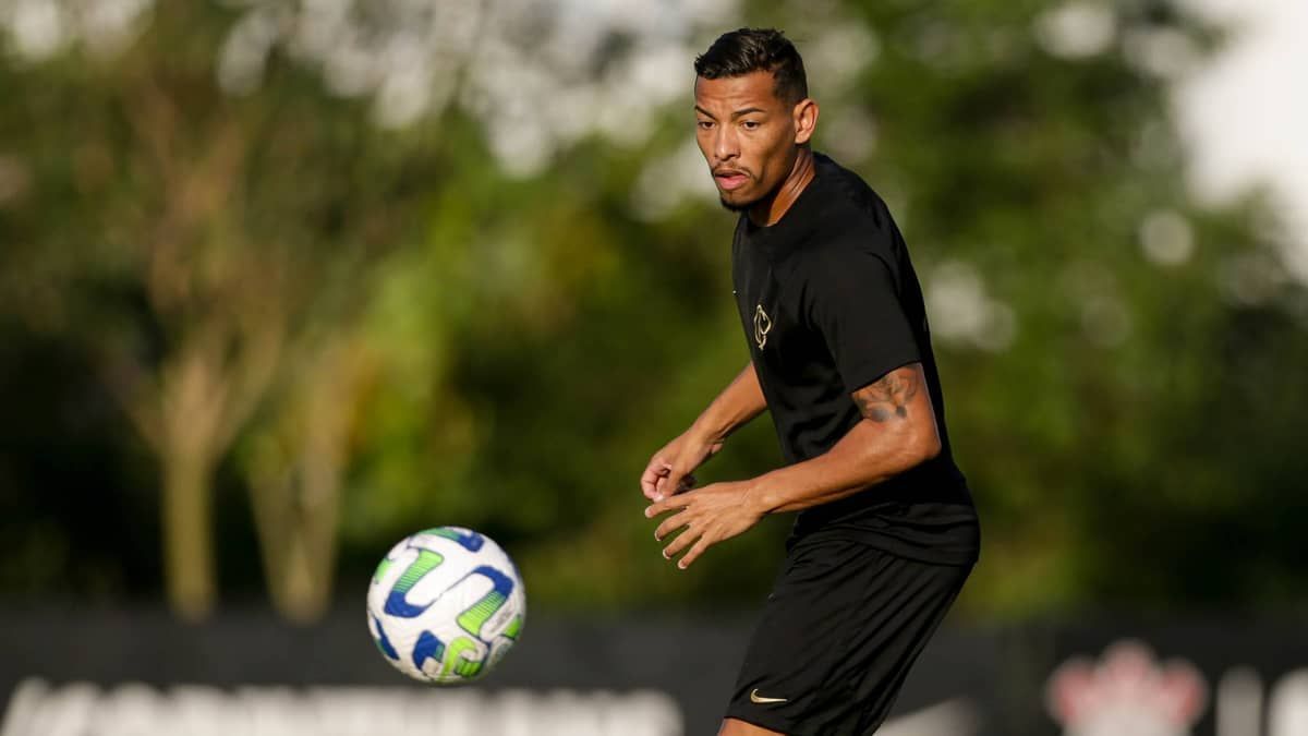 Ruan retorna ao Corinthians após 1000 dias, interesse de fora e ótimos treinos
