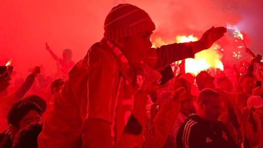 Ruas de fogo: recepção dos colorados para o time do Internacional