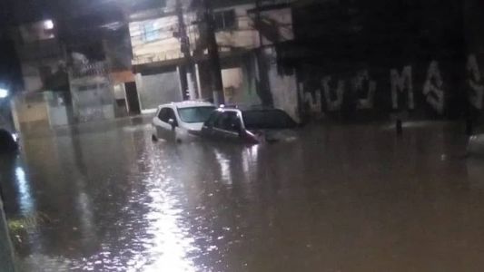 Ruas ficaram alagadas no domingo (1º) em SP