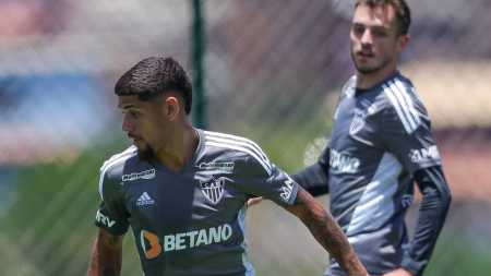 Rubens é o preferido para atuar no lugar de Zaracho, suspenso; jogador seria improvisado atuando no lado esquerdo do setor ofensivo