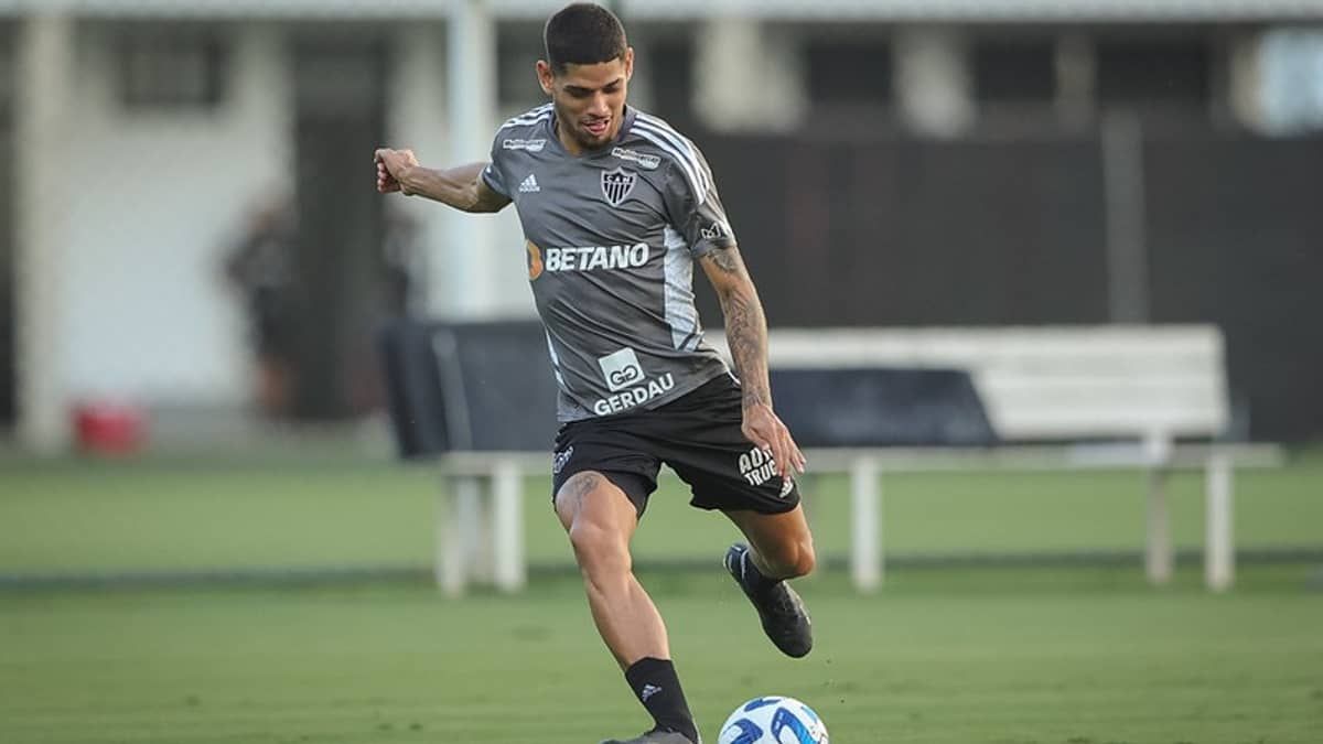 Rubens avalia trabalho de Coudet e 'zica' do Atlético na temporada