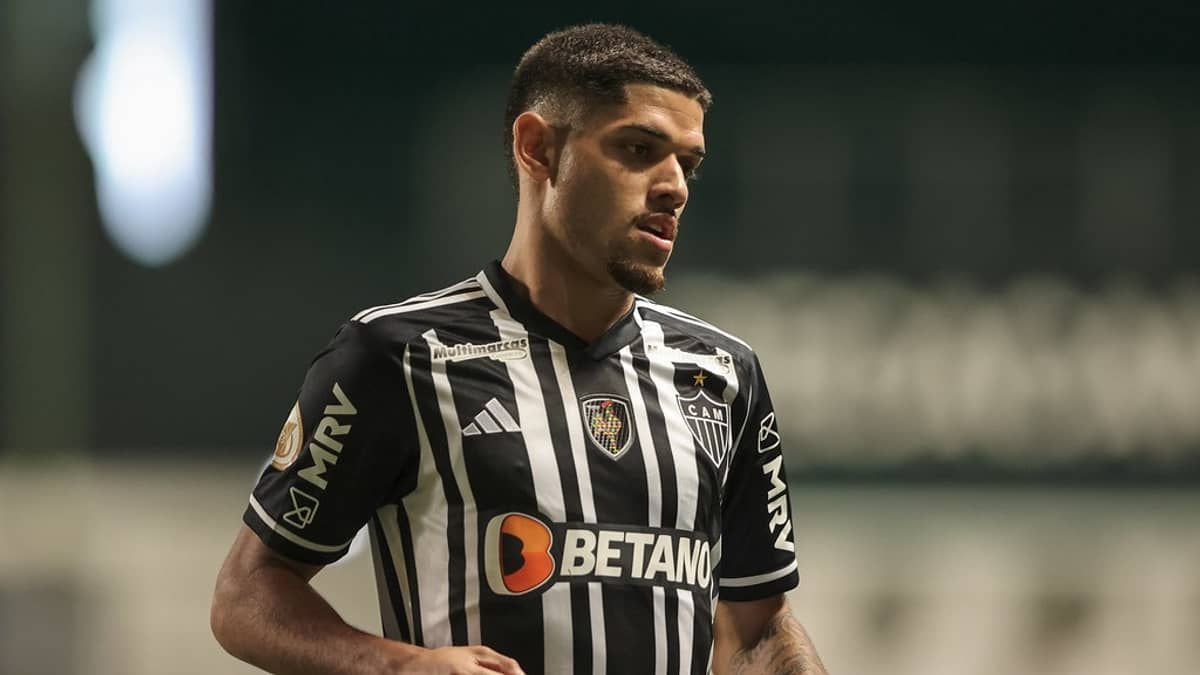 Rubens revela elogio 'incomum' de rival em vitória do Atlético
