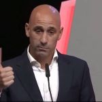 Futebol espanhol se rebela contra presidente de federação