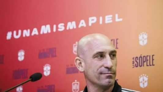 Rubiales foi suspenso pela Fifa