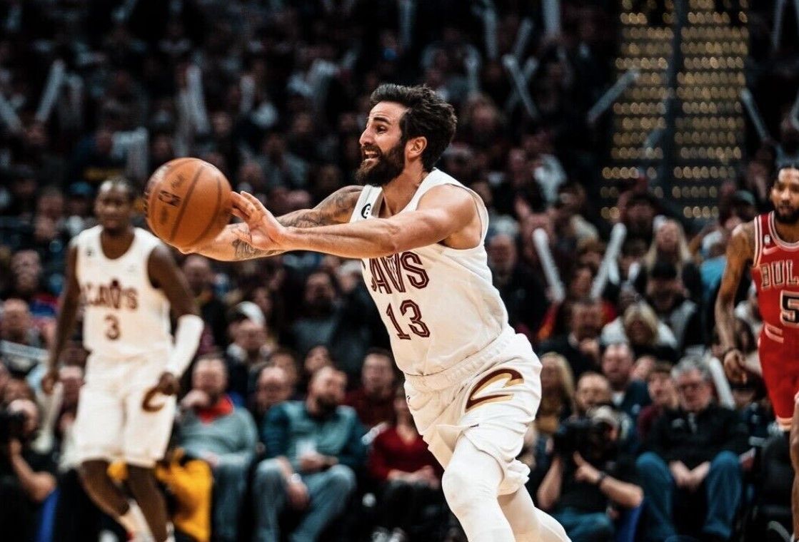 Conheça o astro europeu que encerrou a carreira na NBA pela saúde mental