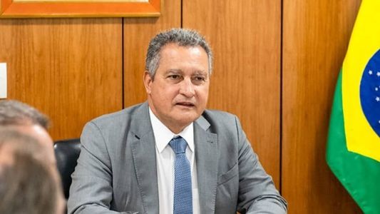 Rui Costa cobra redução progressiva da taxa de juros pelo Banco Central.