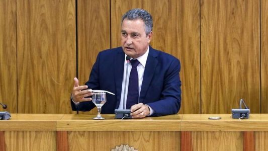 Rui Costa concede entrevista coletiva após reunião ministerial desta sexta-feira (6)