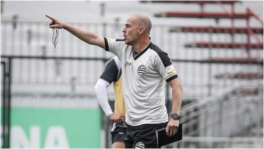 Rui Duarte, técnico do Athletic