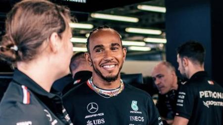 Rumores apontavam proposta da Ferrari para contar com Lewis Hamilton