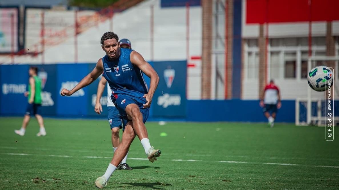 Dirigente do Fortaleza abre o jogo sobre negociação de Ryan com o Cruzeiro