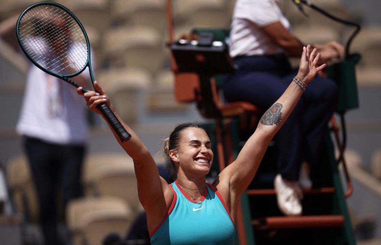 Sabalenka e Swiatek confirmam favoritismo e fazem duelo inédito em Roland Garros
