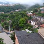 Desabamento em Sabará: criança ficou soterrada por 40 minutos e foi resgatada por vizinhos