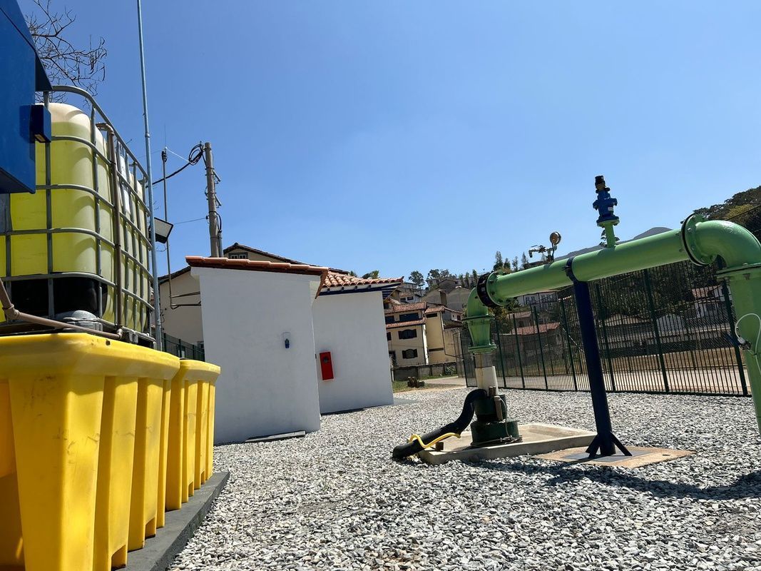 Saneouro inicia operação de novo poço no bairro Água Limpa