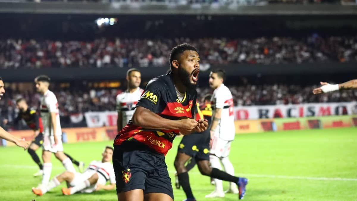 Vídeo: Sabino diz que 'faltou a cereja do bolo' após eliminação do Sport