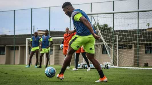 Sabino, zagueiro do Sport