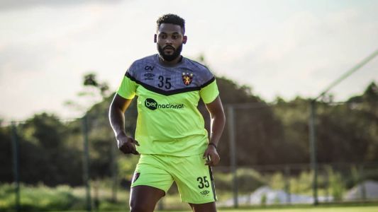 Sabino, zagueiro do Sport