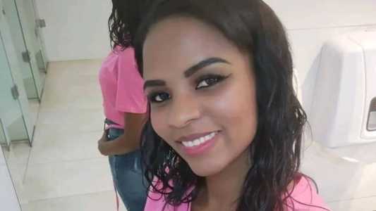 Sabrina Gomes Moura, de 31 anos, morta a facadas