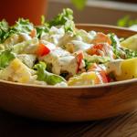 Salada tropical para o calor