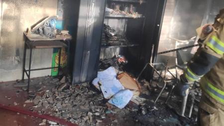 Salas de aula ficaram completamente destruídas