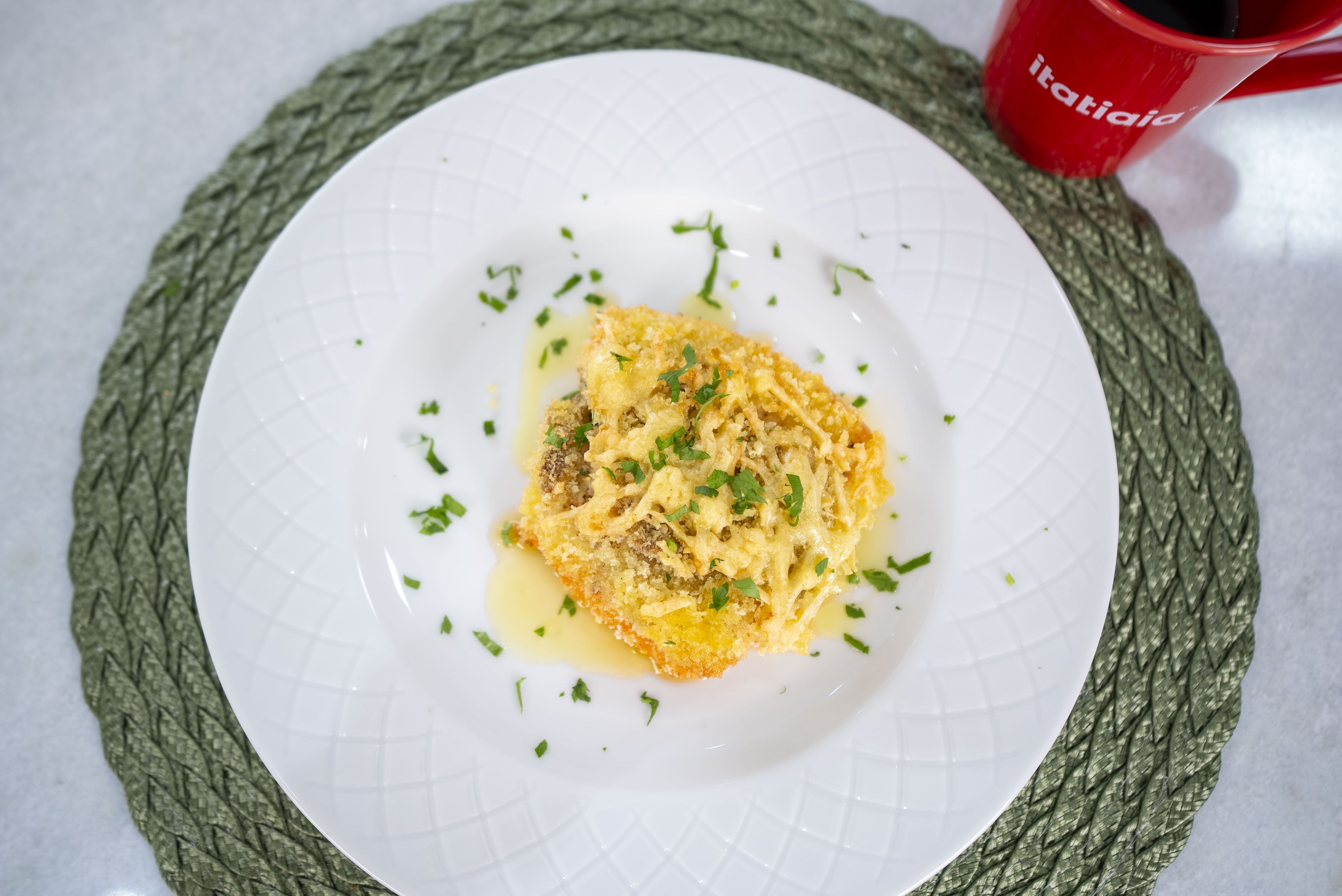 Salmão assado refrescante: aprenda uma receita perfeita para o verão