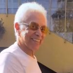 Sambista Paulinho da Viola recebe alta hospitalar; vídeo 