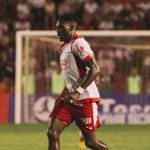 Clube da Série B encaminha contratação de jogador nigeriano
