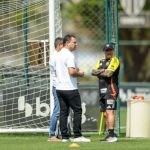Com presença de investidor no treino, Atlético fecha preparação para enfrentar o Santos