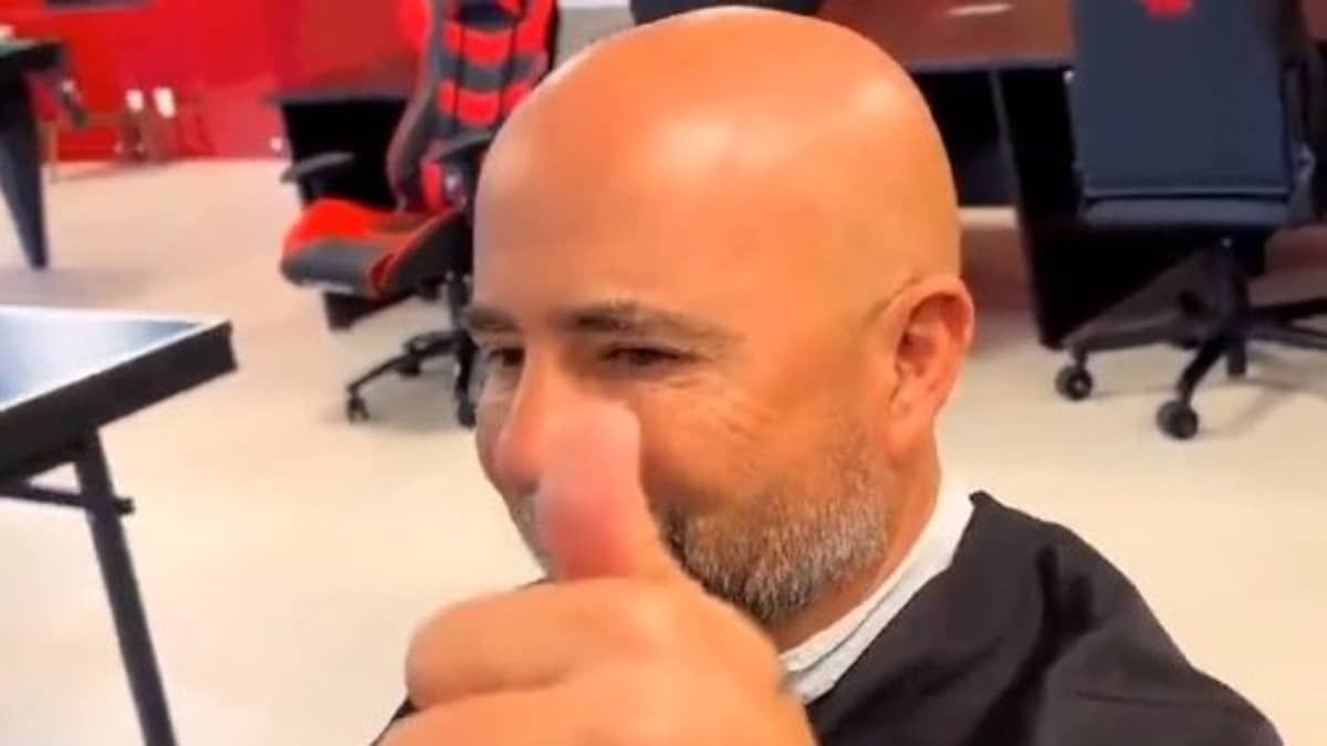 'Na régua': Sampaoli dá trato no visual antes de estreia no Flamengo