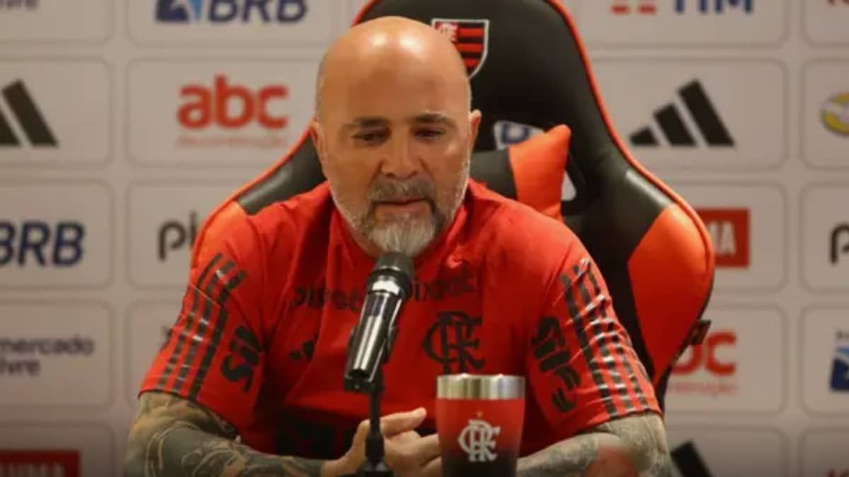 Sampaoli chega ao Flamengo prometendo time protagonista em todas as disputas