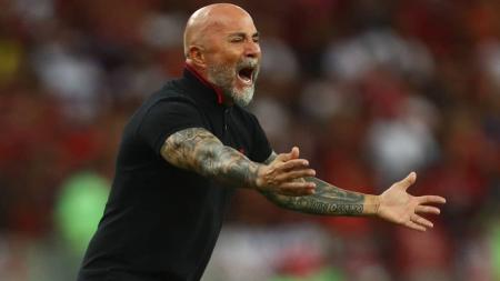 Sampaoli estará no comando do Flamengo diante do Athletico, nesta quarta