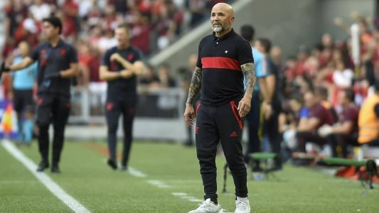 Sampaoli na partida entre Flamengo e Athletico